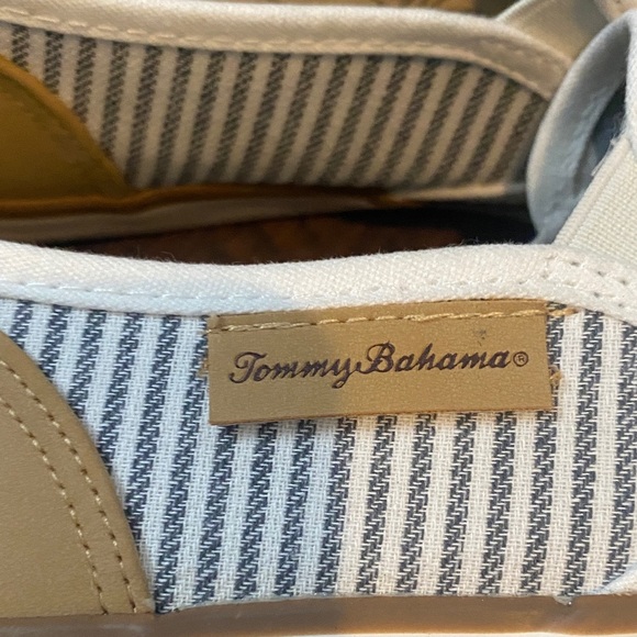 Tommy Bahama Women's Slip-On Sneakers - White and Tan - Picture 3 of 6